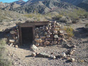 Dugout Shelter, Leadfield